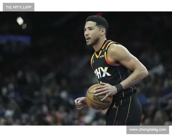 布克分享自己是《NBA 2K》狂热玩家的故事与游戏心得