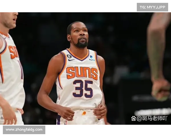 布克掌控比赛节奏技巧解析 细谈其在场上节奏调控与攻防转换优势