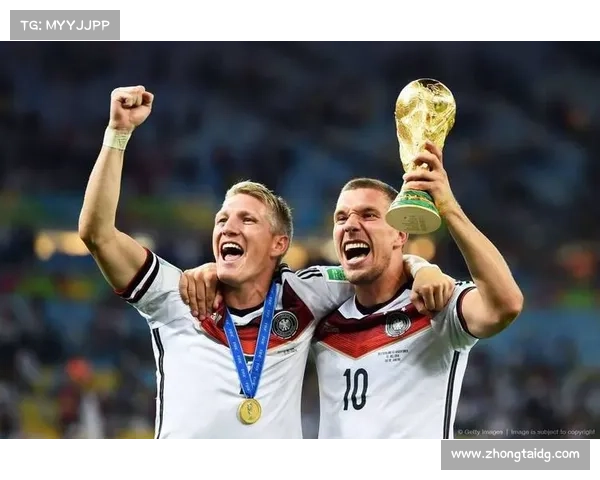 德国与巴西世界杯决赛回顾：从惨败到历史性复兴的经典对决