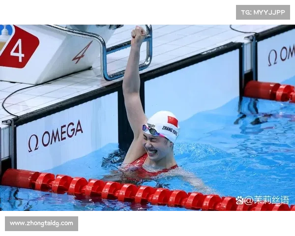 德国选手在国际游泳锦标赛中摘得女子400米混合泳金牌创造新辉煌