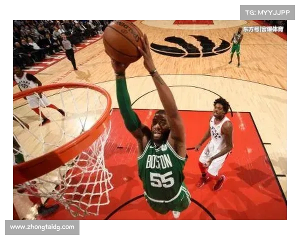 戴维斯分享父子篮球时光的乐趣与成长经验助力提升技巧