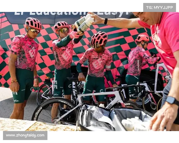 戴资颖设计环保水壶亮相台湾慈善义卖活动助力环保事业 戴资颖设计环保水壶亮相台湾慈善义卖活动助力环保事业